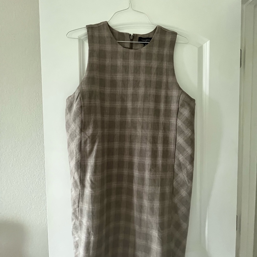 🐯Banana Republic Taupe Plaid Midi Dress🐯 - Picture 5 of 5